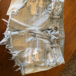 American Eagle shorts 0